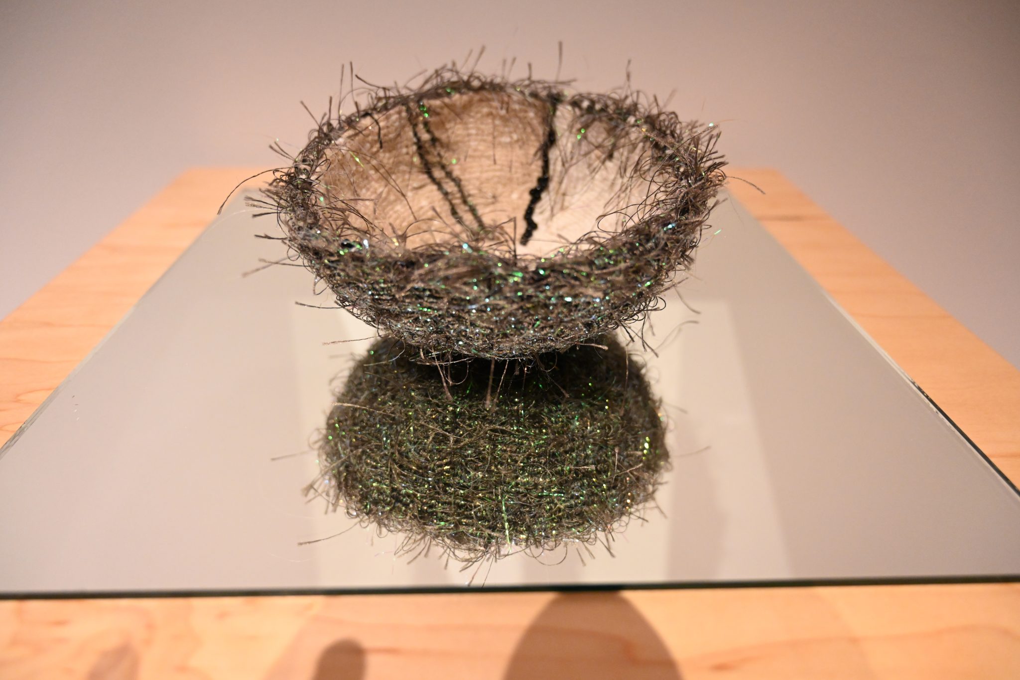 Linda Barlow, Nightshade, knotting, yarn, thread, beads, 2019